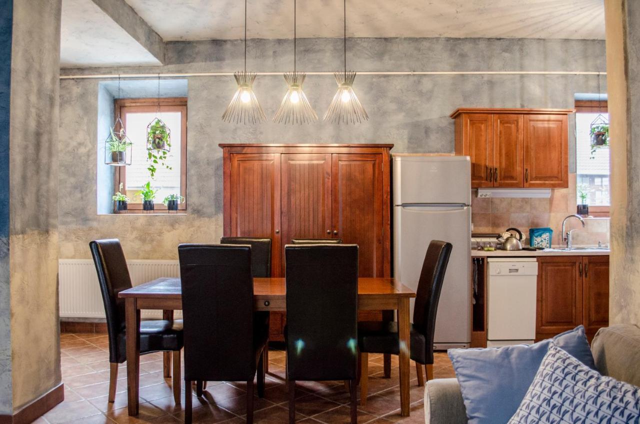 Apartmán Kohaz Apartman Veszprém Exteriér fotografie