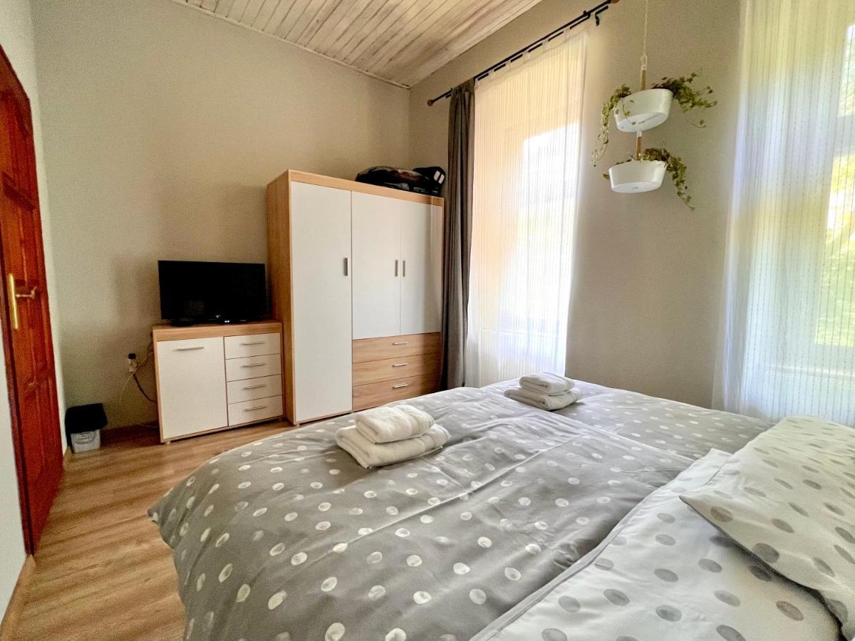 Apartmán Kohaz Apartman Veszprém Exteriér fotografie